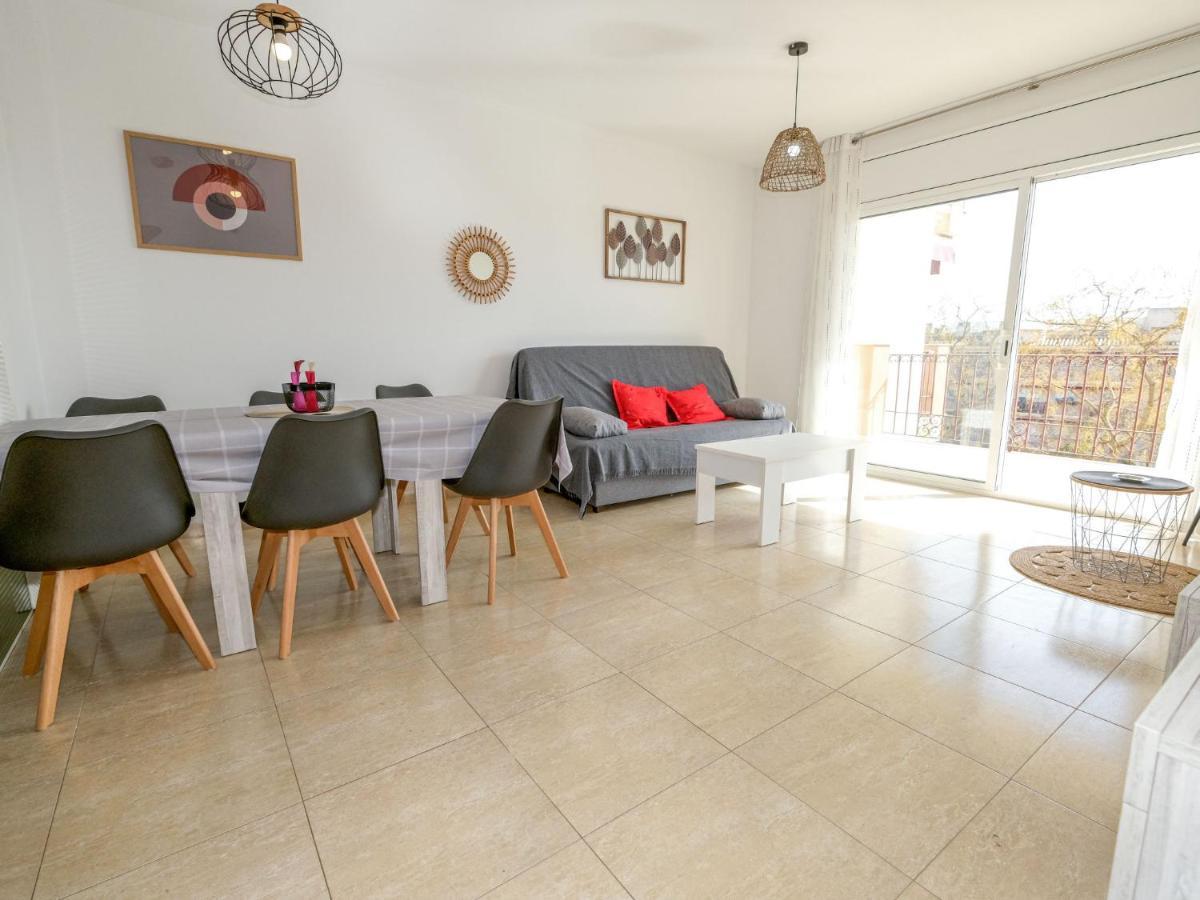 Apartment Golden Beach By Interhome Sant Carles De La Rapita Bagian luar foto